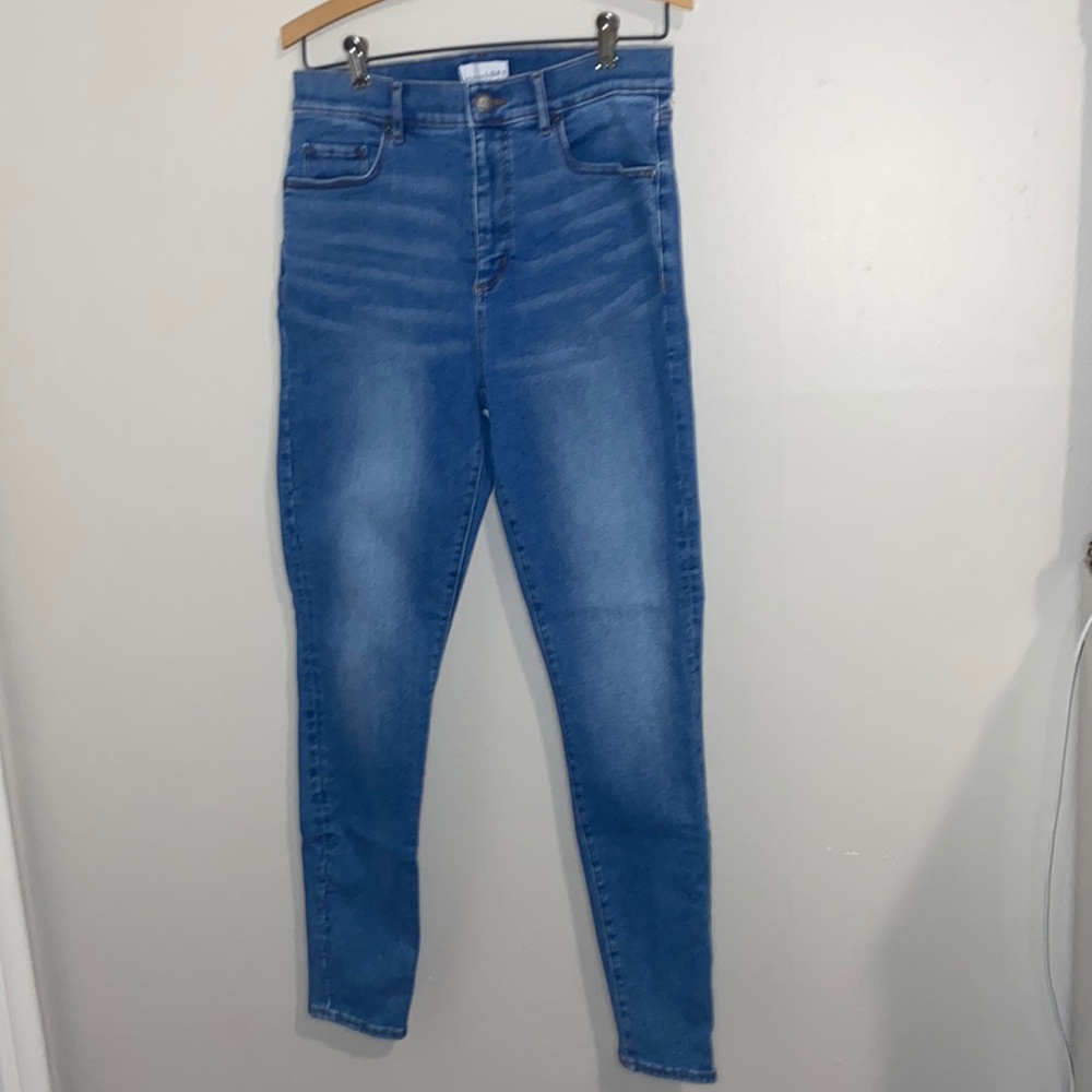 🛍️Brand new Loft Jeans! - Picture 2 of 12